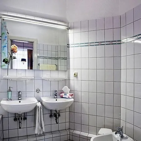 Phoenix By Centro Basic Hamburgo
