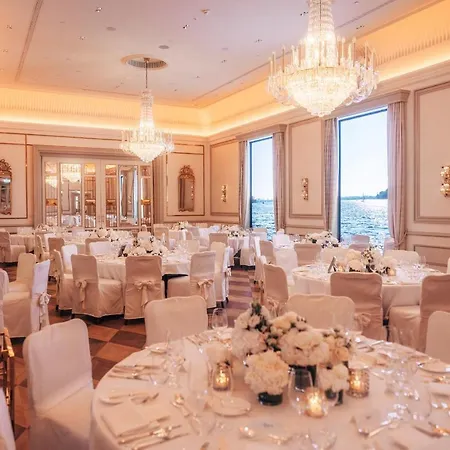 Fairmont Vier Jahreszeiten, Des Jahres 2023 & 2024- 101 Besten