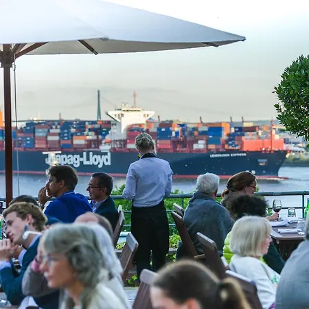 Rainvilles Elbterrassen Hotel Hamburg