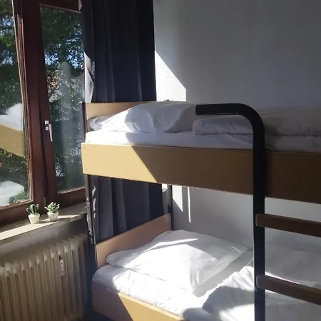 Hostel Monteurzimmer In West Bei Hansezimmer Hamburg