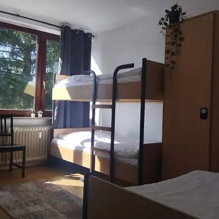 Monteurzimmer In West Bei Hansezimmer * Hamburg