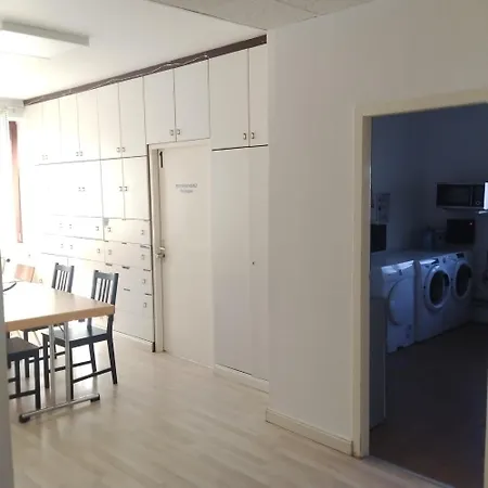 Hostel Monteurzimmer In West Bei Hansezimmer