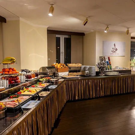 Hotel Graf Moltke 3*
