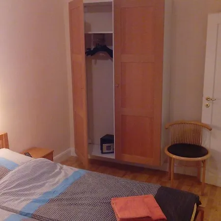 Pensión Darz Gastezimmer 3*