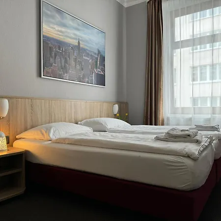 Hotel Kieler Hof Am Hauptbahnhof - Station