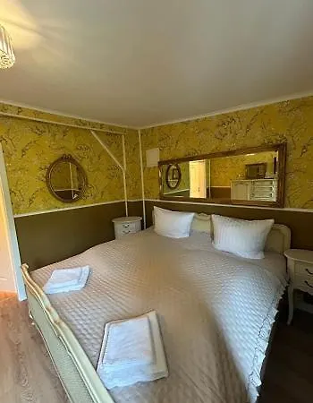 28 Am Saseler Markt 4 Schlafzimmer Renoviert
