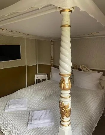 28 Am Saseler Markt 4 Schlafzimmer Renoviert Apartment Hamburg