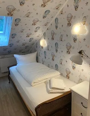 28 Am Saseler Markt 4 Schlafzimmer Renoviert Hamburg