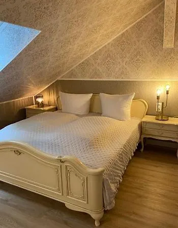 28 Am Saseler Markt 4 Schlafzimmer Renoviert Apartment Hamburg