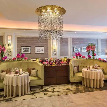 Fairmont Vier Jahreszeiten, Des Jahres 2023 & 2024- 101 Besten 5*