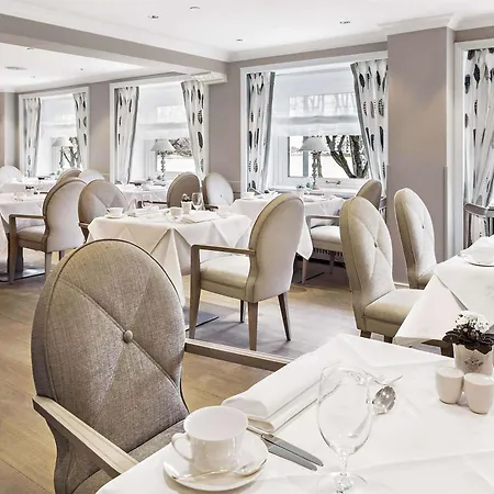 Fairmont Vier Jahreszeiten, Des Jahres 2023 & 2024- 101 Besten Szálloda