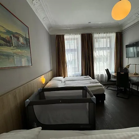 Kieler Hof Am Hauptbahnhof - Station Hotel