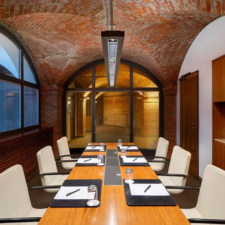 Hotel Moevenpick Hamburgo