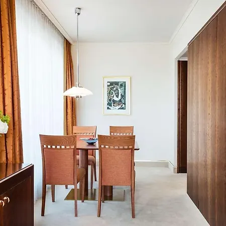 Grand Elysee 5*