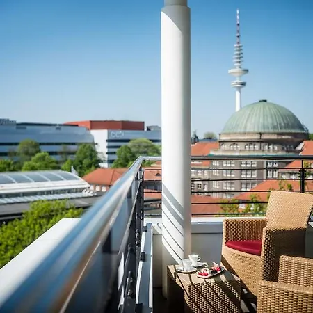 Grand Elysee Hotel