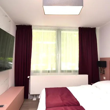 With Legends Apartment *