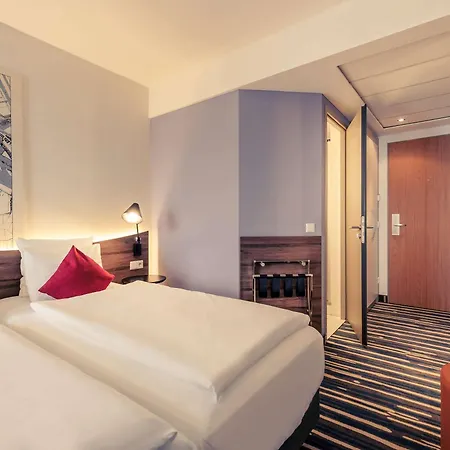 Mercure Mitte 4*