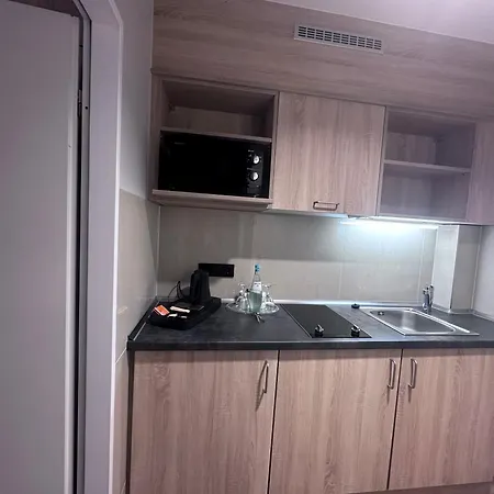 Aparthotel Apartment-hotel Mitte 3*