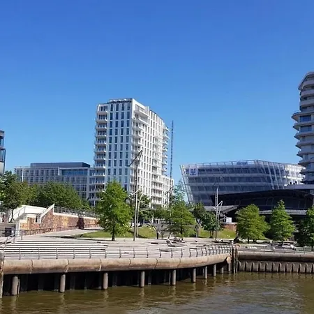 90 Qm Shanghaiallee * Hamburg