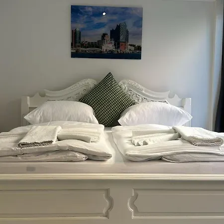 Im Alexanderstrasse Apartment