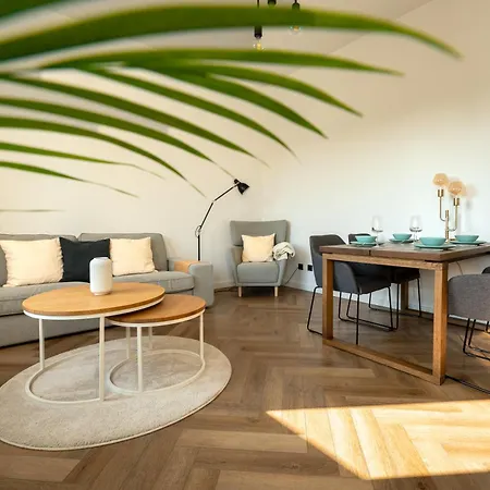 Airport Fuer 4 - Smart Tv - Kueche - Echarger Apartment Hamburg
