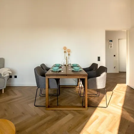 Airport Fuer 4 - Smart Tv - Kueche - Echarger Apartment Hamburg