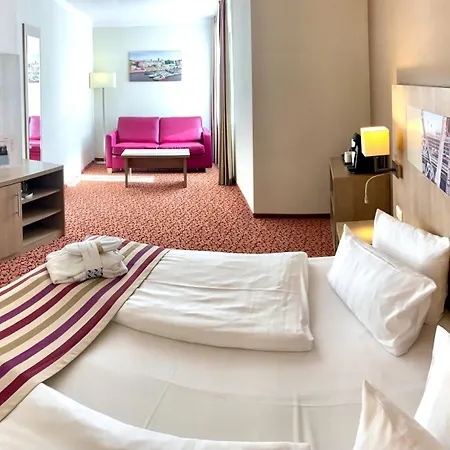 Mercure Am Volkspark 4*