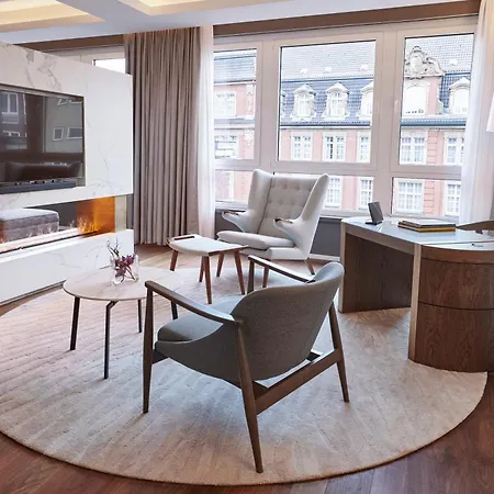Steigenberger 5* Hamburg