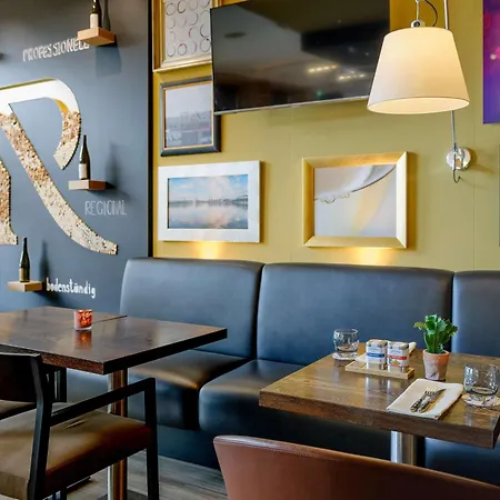 Mercure Mitte 4*