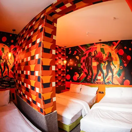 Sleephotels 1970s Hotel *