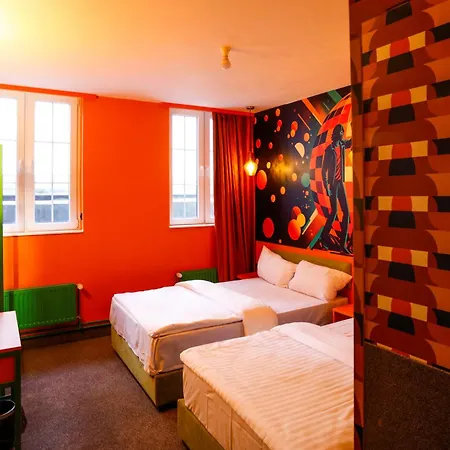 Sleephotels 1970s Hotel *