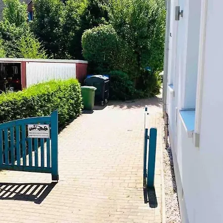 Loft Moin Near Ndr Uke Zoo *