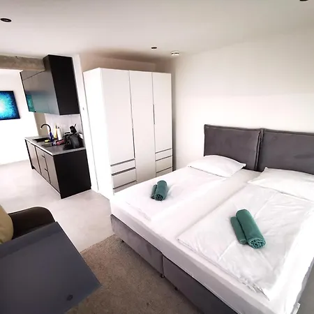 Apartment Hh 01 By Rockchair - Superhost Status - Modernes Mit Sonnigem Balkon & Premium Boxspringbetten In Winterhude - Geheimtipp *