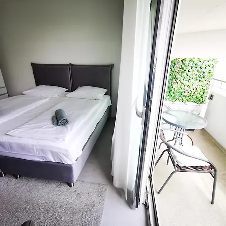 Hh 01 By Rockchair - Superhost Status - Modernes Mit Sonnigem Balkon & Premium Boxspringbetten In Winterhude - Geheimtipp Apartment Hamburg