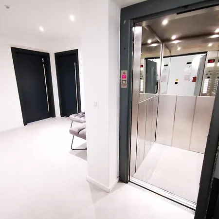 Apartment Hh 01 By Rockchair - Superhost Status - Modernes Mit Sonnigem Balkon & Premium Boxspringbetten In Winterhude - Geheimtipp Hamburg