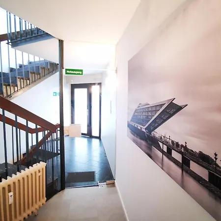 Appartement Hh 02 By Rockchair - Superhost Status - Modernes Mit Sonnigem Balkon & Premium Boxspringbetten In Winterhude - Geheimtipp *