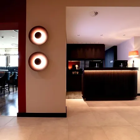 Western St. Raphael Szálloda 4*