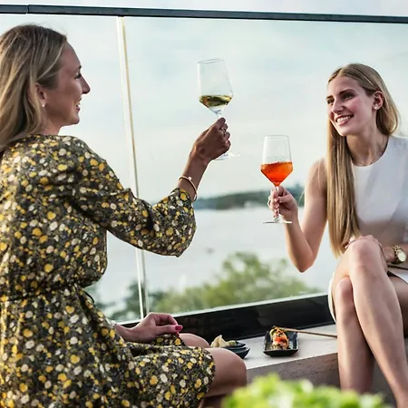 Le Meridien Отель 5*