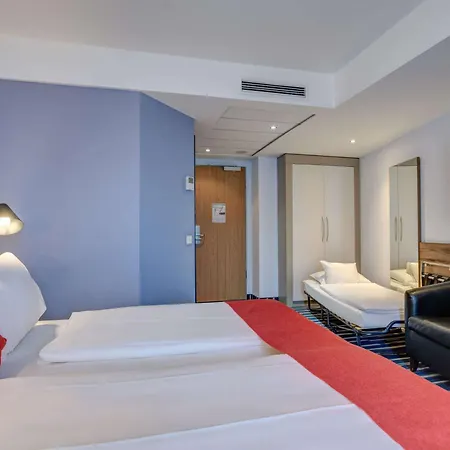 Mercure Mitte 4*