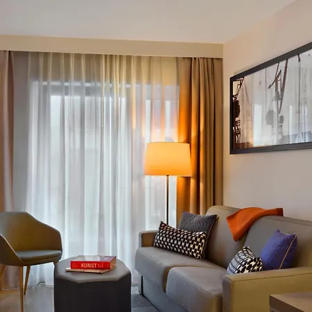 Citadines Michel Apartmanhotel 4*