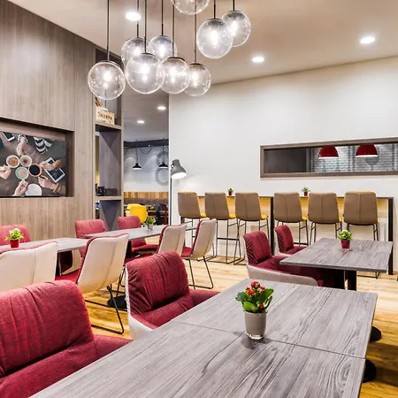 Citadines Michel Apartmanhotel