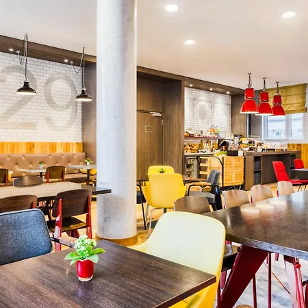 Citadines Michel Ξενοδοχείο με διαμερίσματα 4*