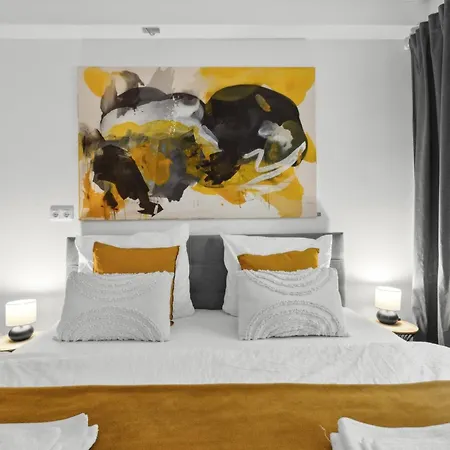 Stylisches 2-zimmer Ambient In Alsternaehe Mit Kingsize-bett & Schlafsofa Lägenhet *