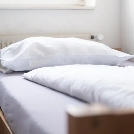 Hostel K 357 - Staffboarding - Personal- Und Monteurzimmervermietung Und Vermittlung In Hamburg Und Umgebung *