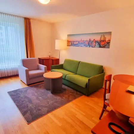 Newlivinghome Residenzhotel 4* Hamburg