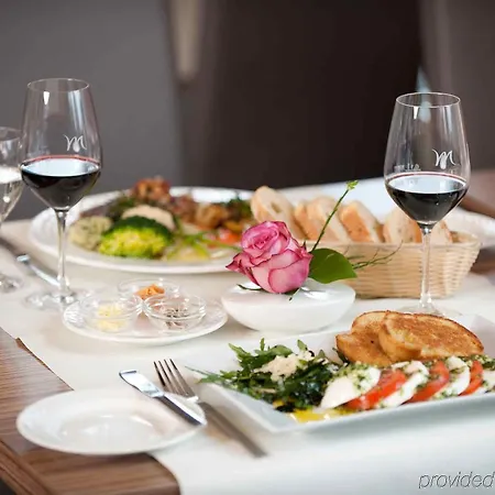 Mercure Am Volkspark מלון 4*