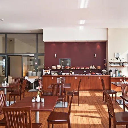 Stadtzentrum Hotel 3*