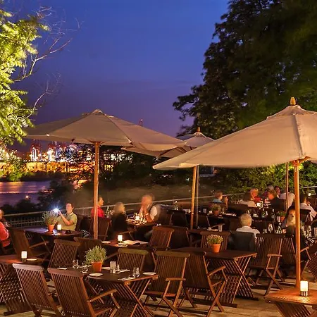 Rainvilles Elbterrassen 4* Hamburg
