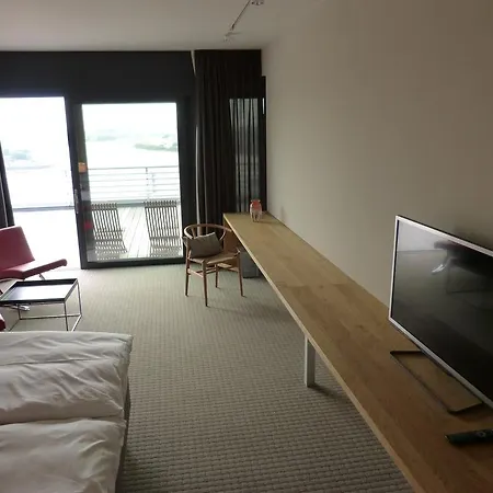 Rainvilles Elbterrassen Hotel