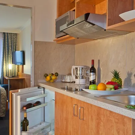 Aparthotel Apartment-hotel Mitte 3*